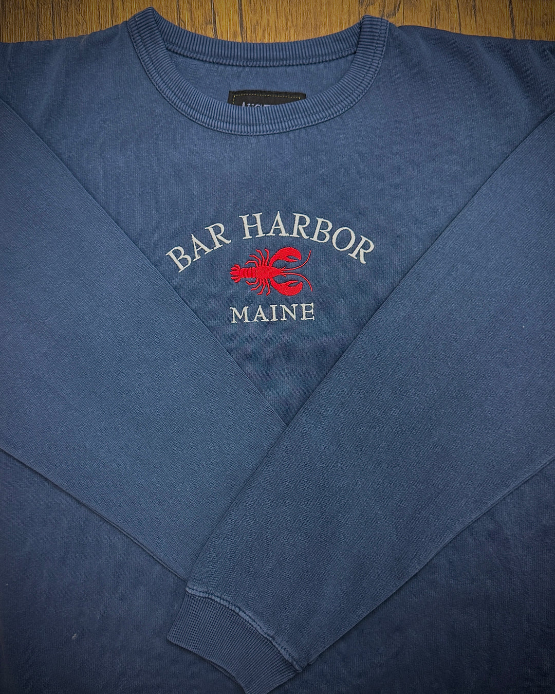 Maine Coast Vibe: 'Fresh Lobster Est. 78' Unisex Crewneck T-Shirt – 100% Cotton