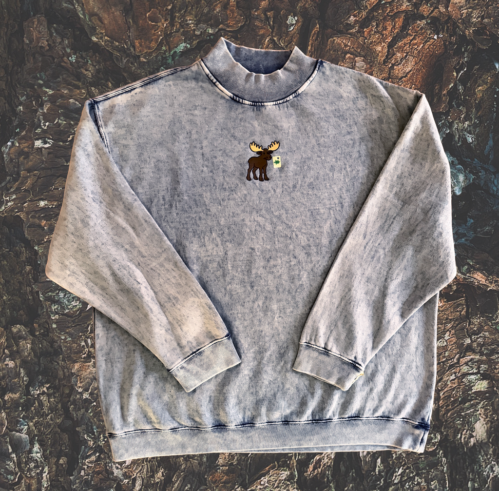 Maine Flag Moose Mock Neck Crew